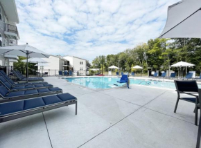 Landing at Emery Villages - 2 Bedrooms in Concord